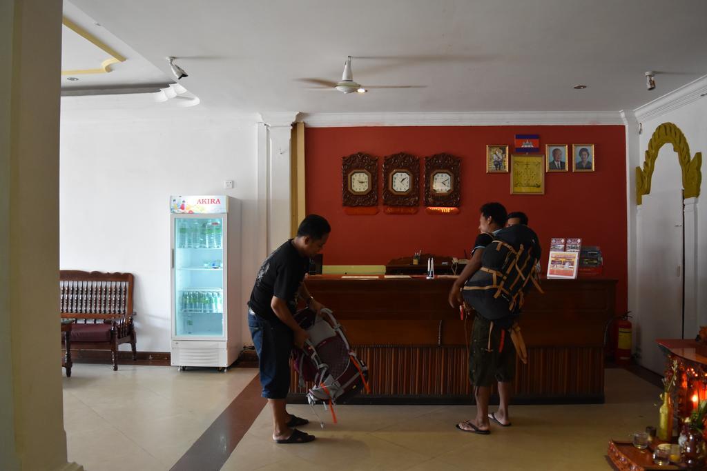 Tan Kimlong Guesthouse 시엠리아프 외부 사진