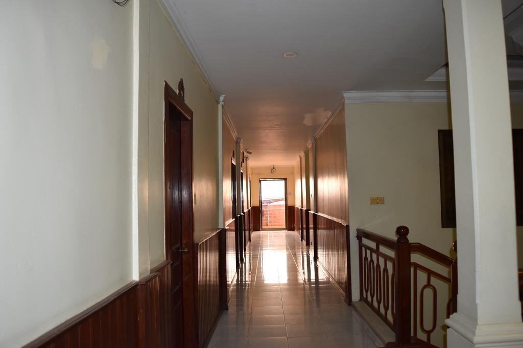 Tan Kimlong Guesthouse 시엠리아프 외부 사진